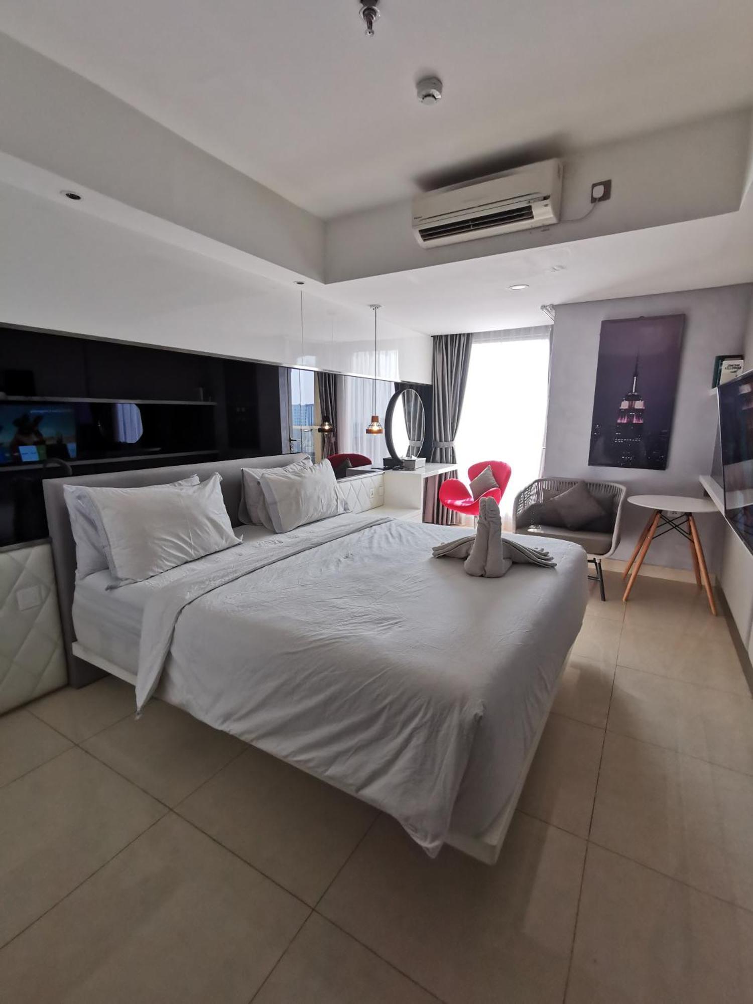 Warhol Residence Semarang Simpang Lima ภายนอก รูปภาพ
